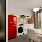 Studio Premium Moderne Avec Balcon - Parc Des Expositions