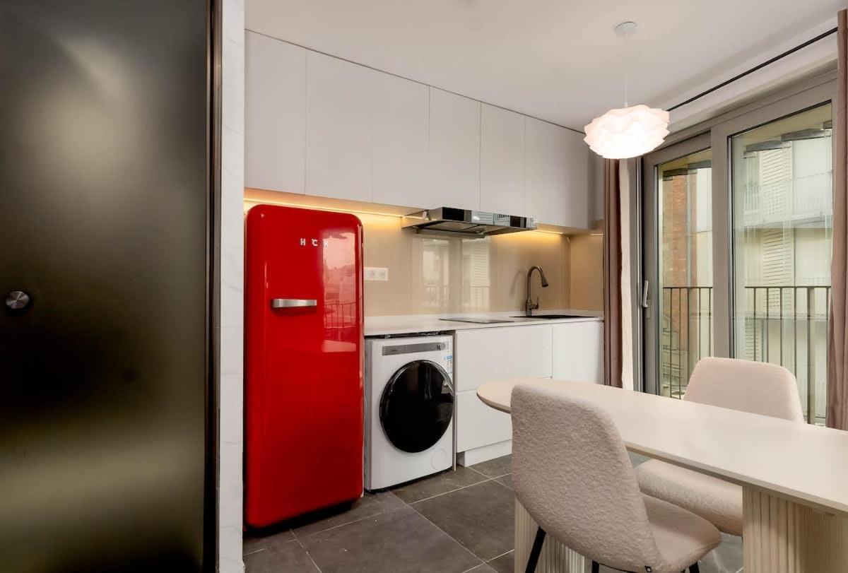 Premium Moderne Avec Balcon - Parc Des Expositions Paris